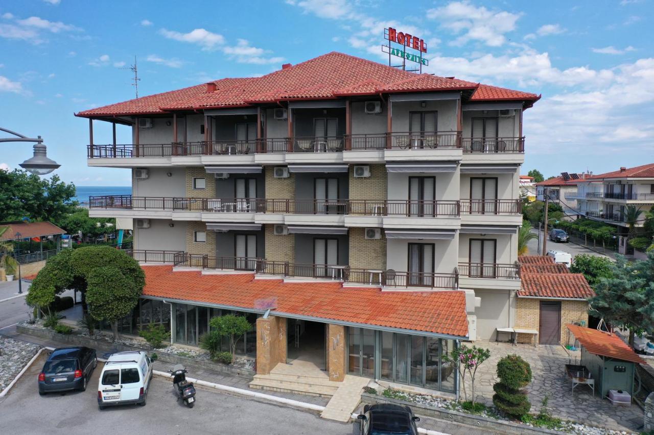 Hotel Afrodite Neoi Poroi Exterior photo